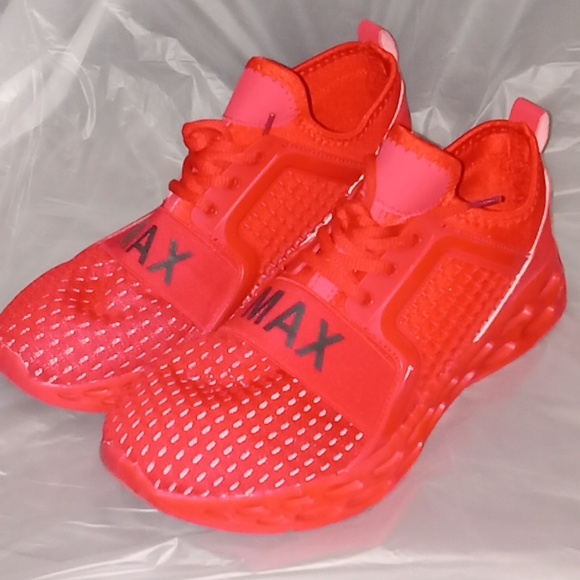 Nike Other - Nike Air Max Men's Shoes Size 9.  Red